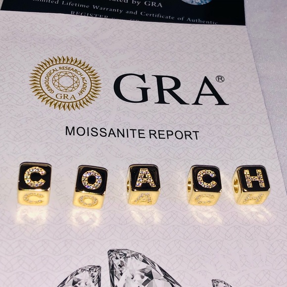 VVS gra certified diamond moisannitte pendant for a Coach, passes diamond tester - Picture 7 of 8